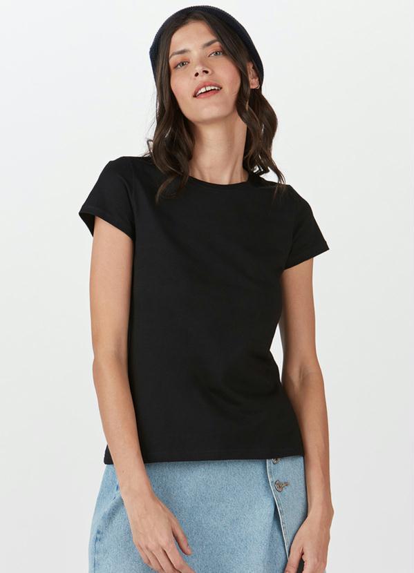 Malwee - Blusa Preta Tradicional em Malha