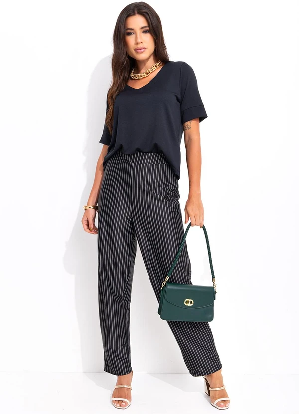 Bimini - Blusa Preto em Malha Crepe 5