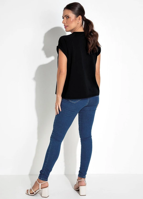 Basicamente - Blusa Preto em Malha de Algodão 8