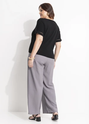Quintess - Blusa Preto em Malha de Viscose - QUINTESS
