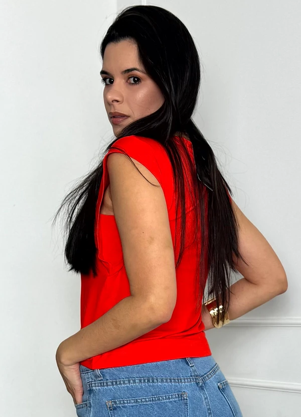 Doce Tom - Blusa Regata Malha com Ombreiras Vermelho 2