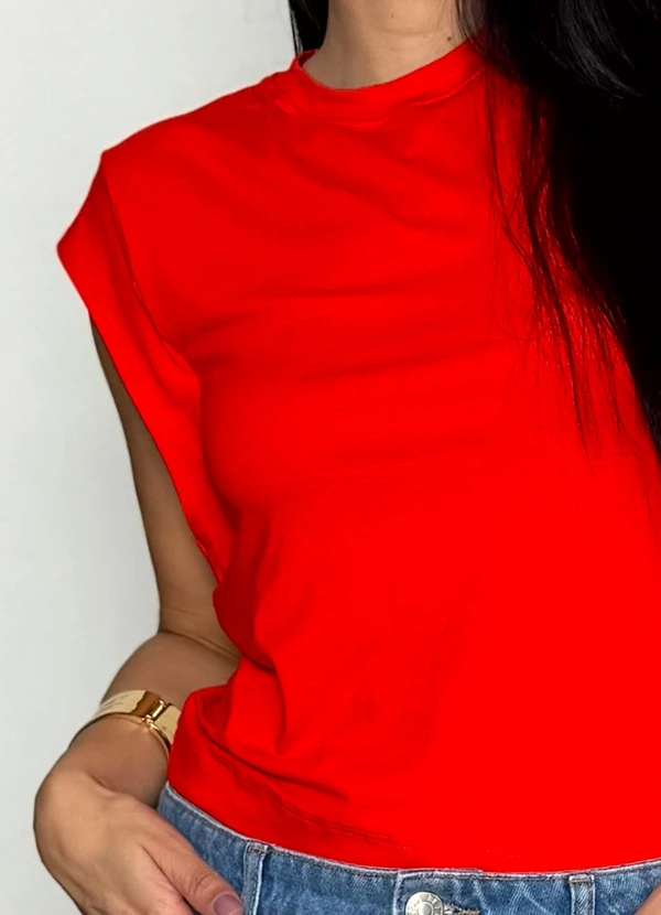 Doce Tom - Blusa Regata Malha com Ombreiras Vermelho 5