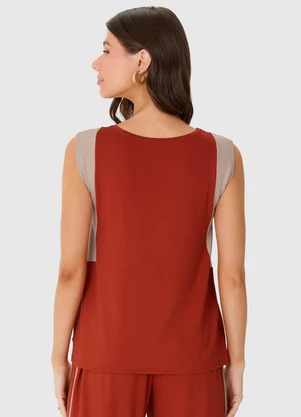 Malwee - Blusa Reta em Moletinho com Recorte Terracota - MALWEE