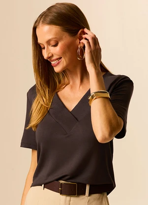 Malwee - Blusa Slim em Moletinho Café - MALWEE