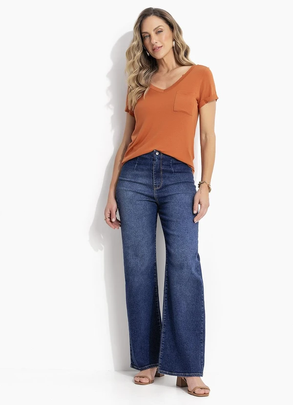 Quintess - Blusa Terracota com Decote V e Bolso Frontal 5