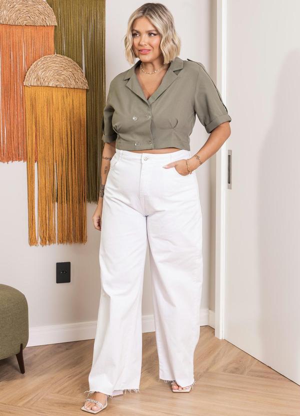 Quintess - Blusa Verde com Botões 2