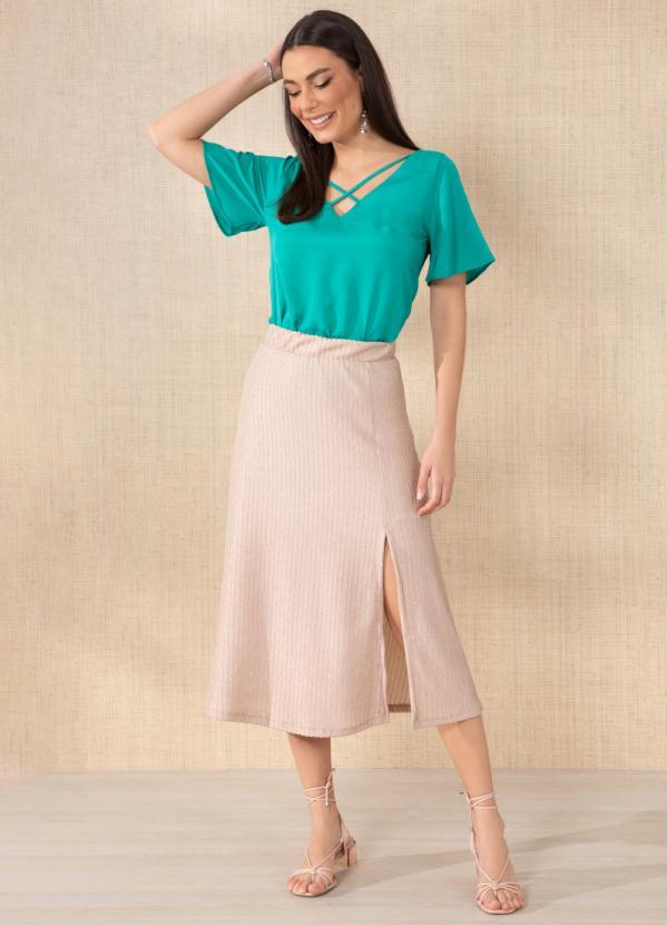 Queima Estoque - Blusa Verde com Detalhe no Decote 5