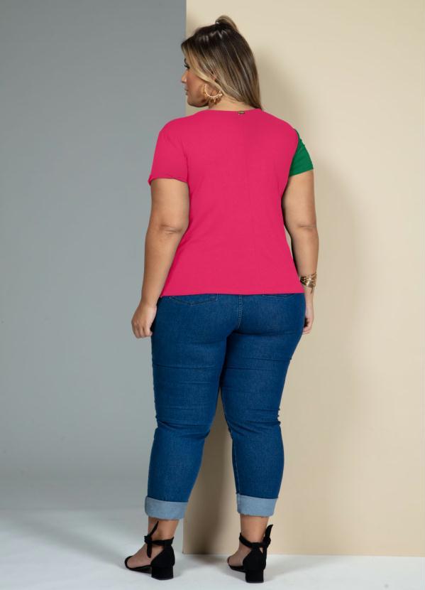 Quintess - Blusa Verde e Pink com Recorte Frontal 8