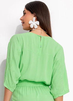 Quintess - Blusa Verde em Viscose Plana - QUINTESS