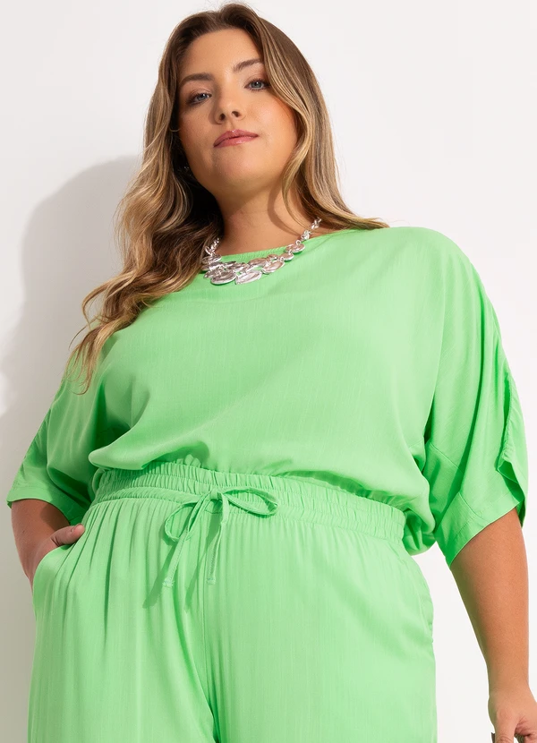 Quintess - Blusa Verde em Viscose Plana 14