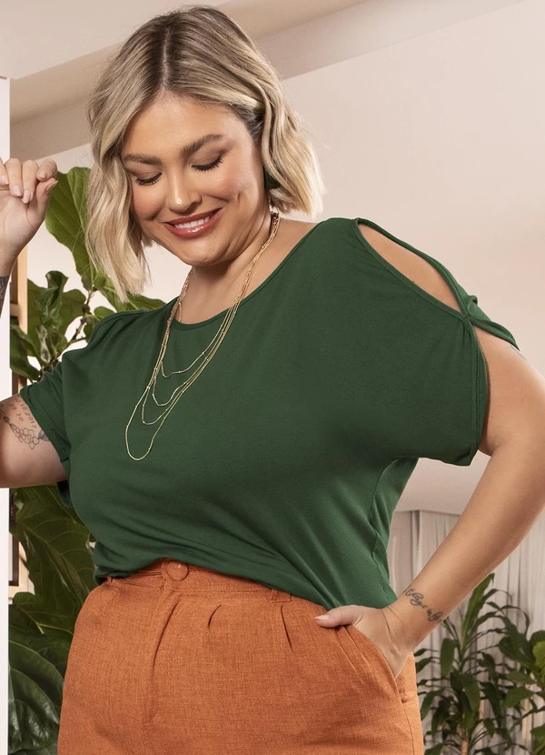 Quintess - Blusa Verde Militar em Malha de Viscose 11