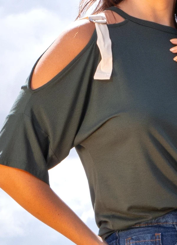 Quintess - Blusa Verde Militar em Malha de Viscose