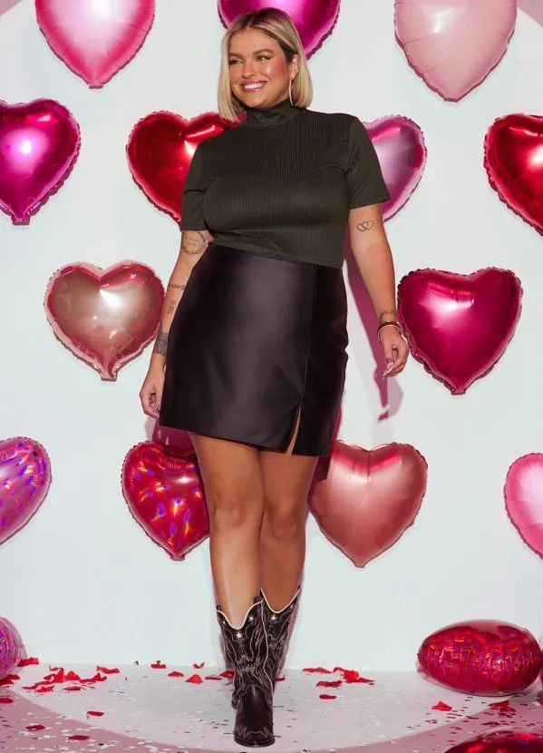 Quintess - Blusa Verde Militar Gola Alta Canelada 5