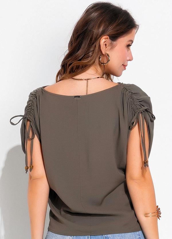 Quintess - Blusa Verde Oliva em Viscose Plana Sarjada 2