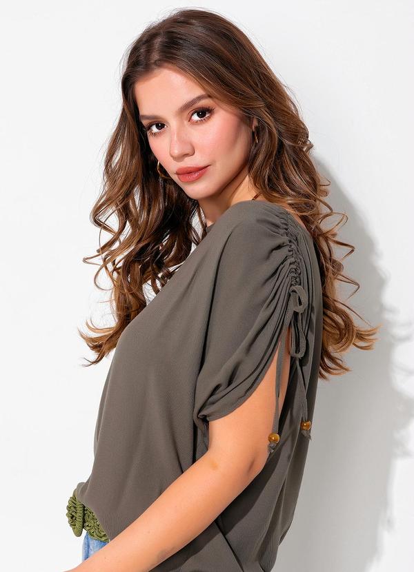 Quintess - Blusa Verde Oliva em Viscose Plana Sarjada 5