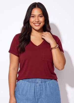 Quintess - Blusa Vermelha com Decote V e Bolso Frontal - QUINTESS
