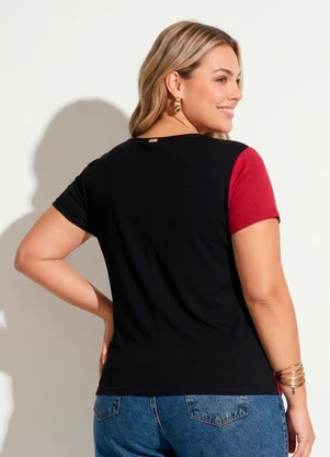 Quintess - Blusa Vermelho e Preto com Recorte Frontal - QUINTESS