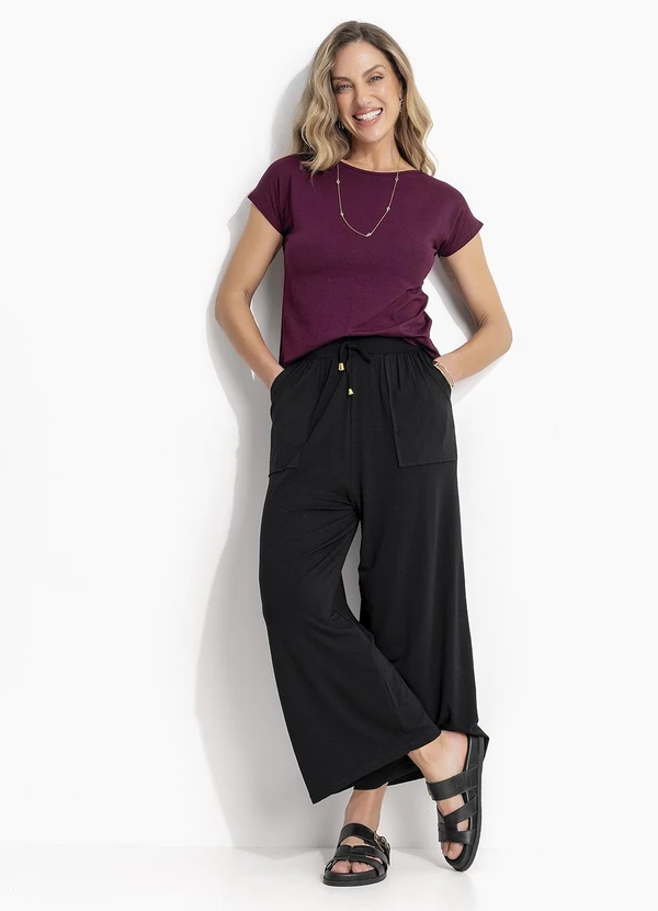 Quintess - Blusa Feminina Vinho em Malha de Viscose com Manga Curta Soltinha 3