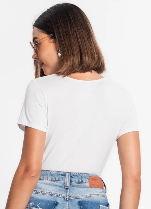 Rovitex - Blusa Viscotorcion Básica Feminina Branco 2