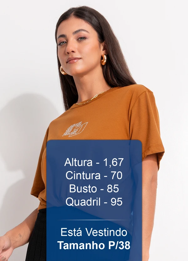 Colcci - Camiseta com Aplicação Marrom 6