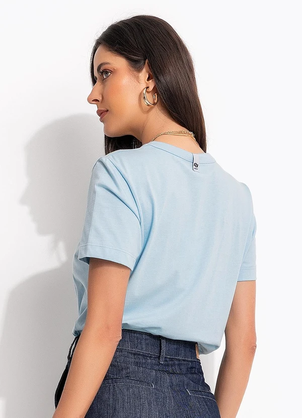 Colcci - Camiseta em Malha Azul 2