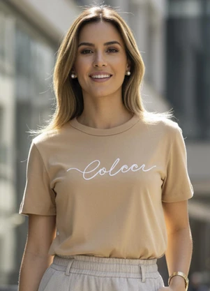 Colcci - Camiseta em Malha Bege - COLCCI