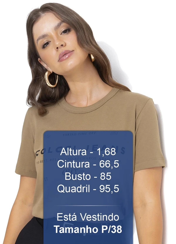Colcci - Camiseta em Malha Bege 5