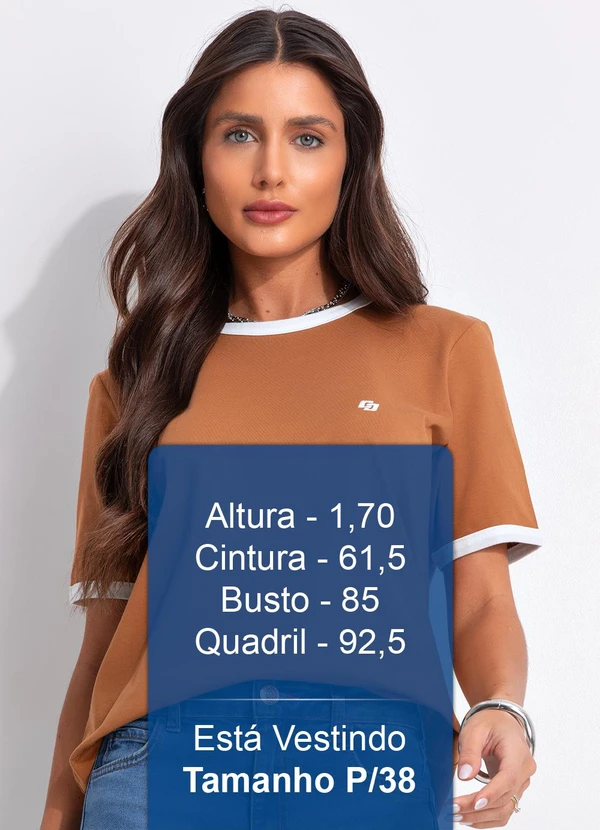 Colcci - Camiseta em Malha Marrom 5