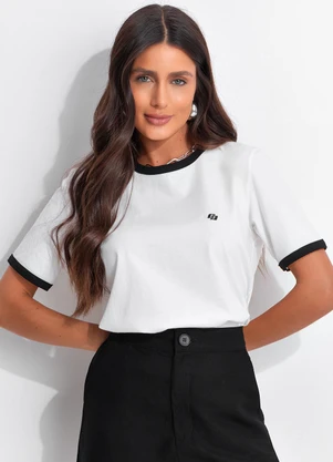 Colcci - Camiseta em Malha Off White - COLCCI