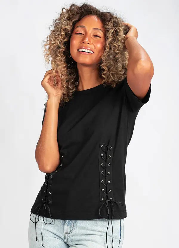 Colcci - Camiseta em Malha Preto