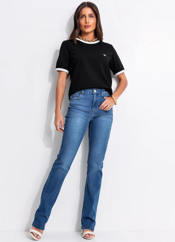 Colcci - Camiseta em Malha Preto 3