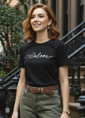 Colcci - Camiseta em Malha Preto - COLCCI