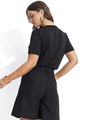 Colcci - Camiseta em Malha Preto - COLCCI