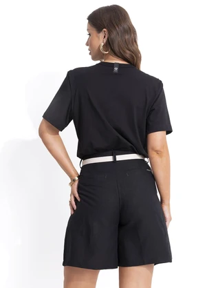 Colcci - Camiseta em Malha Preto - COLCCI