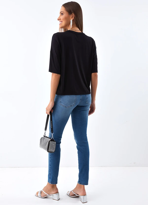 Colcci - Camiseta em Viscose Preto 4