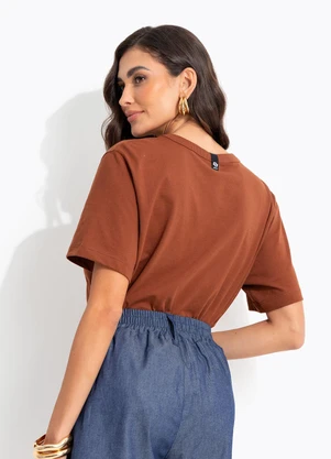 Colcci - Camiseta Estampada Marrom - COLCCI