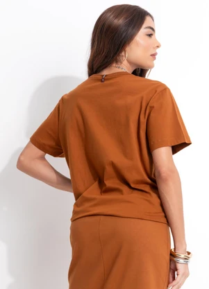 Colcci - Camiseta Estampada Marrom - COLCCI