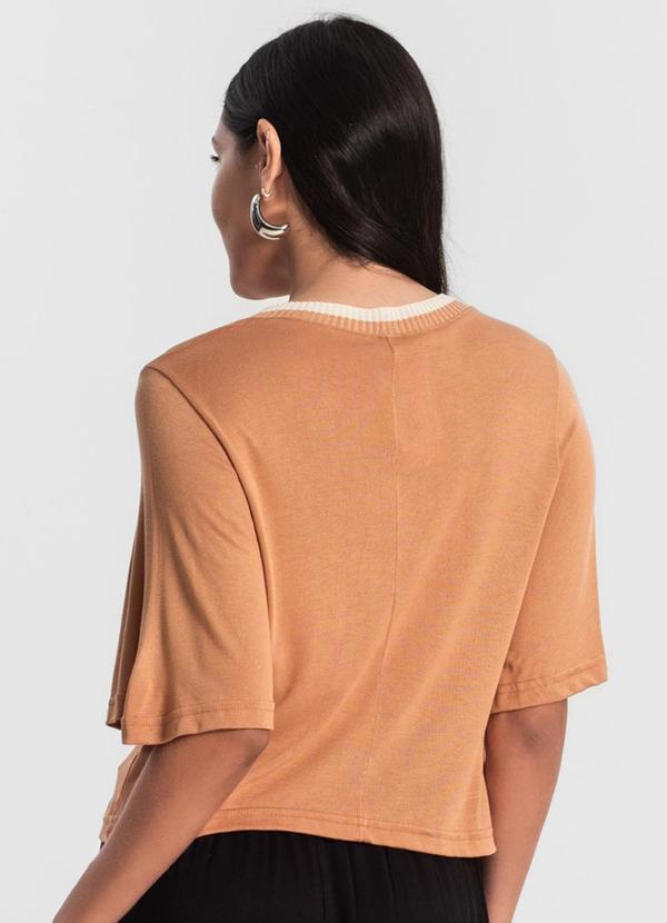 Rovitex - Camiseta Feminina Meia Malha Manga Fluída Marrom 2