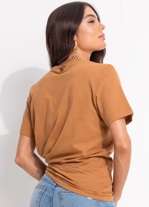 Colcci - Camiseta Marrom - COLCCI