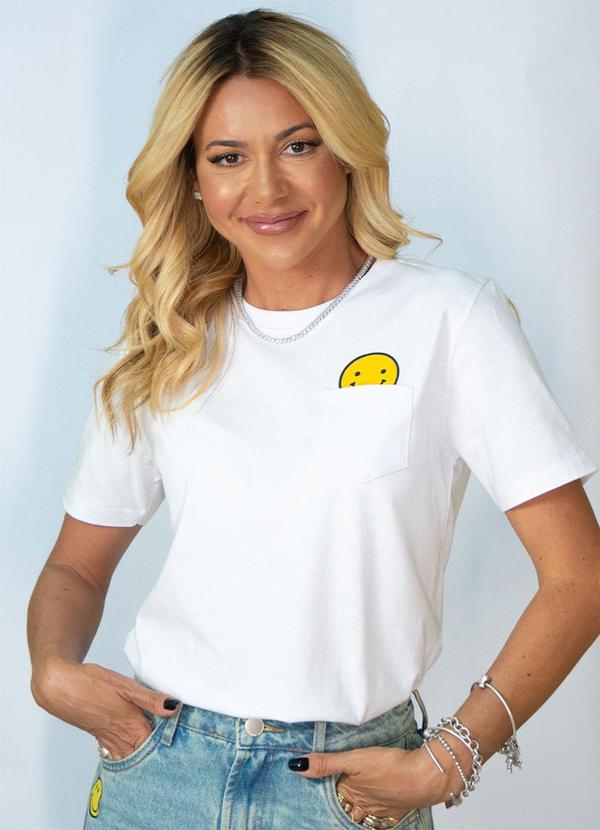 Hiatto Confecção - Camiseta Smile Bolso Branco