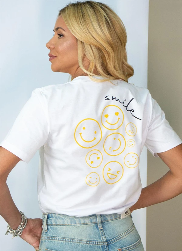 Hiatto Confecção - Camiseta Smile Bolso Branco 3