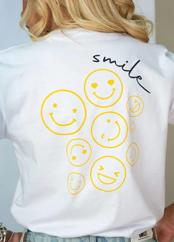 Hiatto Confecção - Camiseta Smile Bolso Branco 4