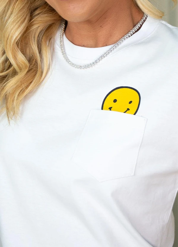 Hiatto Confecção - Camiseta Smile Bolso Branco 5