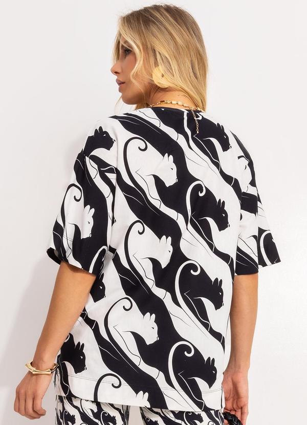 Farm - T-Shirt Básica Panteras Preto 2