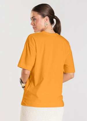 Dianna - T- Shirt com Aplique de Aviamento Amarelo - DIANNA