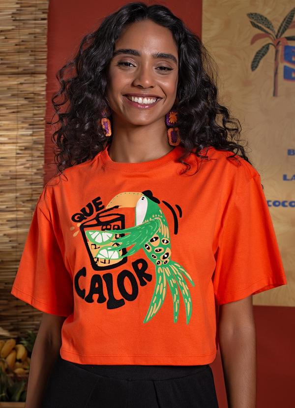 Use Modo - T Shirt Cropped Q Calo Laranja