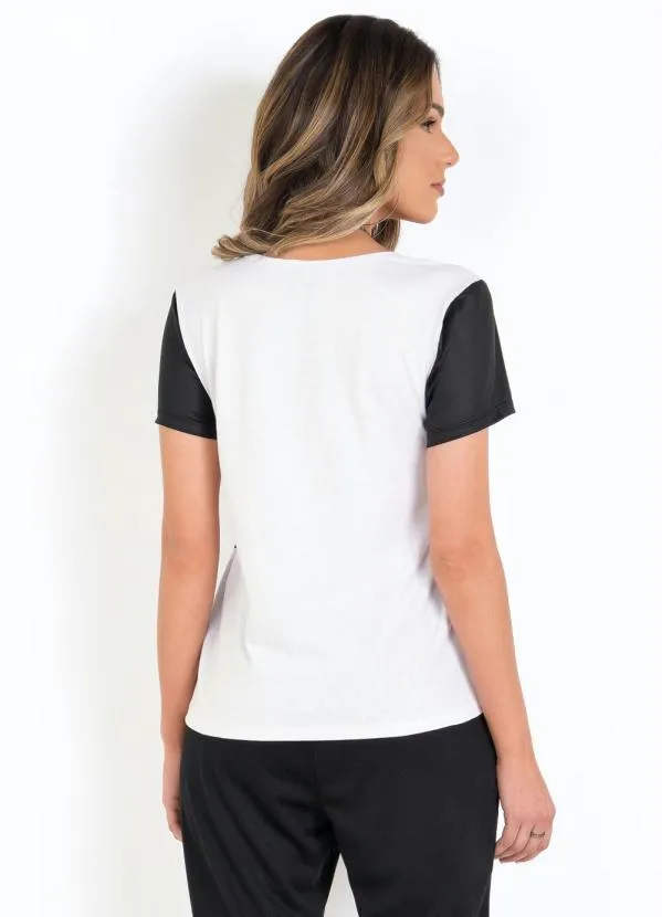 Moda Pop - T-Shirt de Poás Branca com Mangas em Cirrê 2