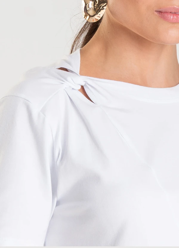 Dianna - T- Shirt Feminina com Detalhe em Nó Branco 3