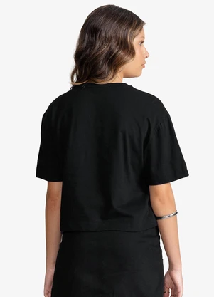 Minty - T-Shirt Feminina Meia Malha com Aplique Preto - MINTY
