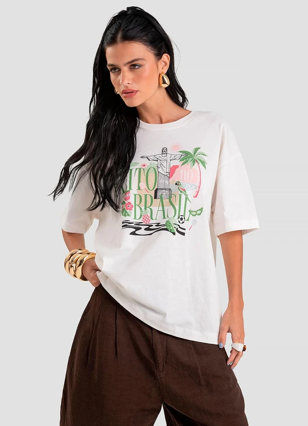 Dianna - T-Shirt Feminina Oversized Brasil Bege 1